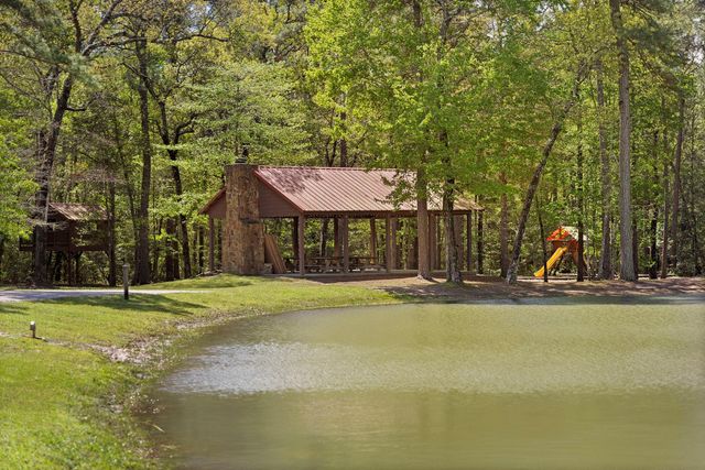 97-22-19 Granite Road, Huntsville, TX 77340