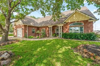 1517 Oakwood Drive, Stephenville, TX 76401