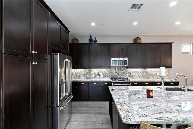 51678 Hawthorne Court, Indio, CA 92201