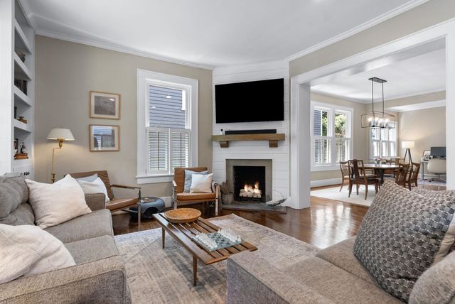 656 Maple St, Spartanburg, SC 29302