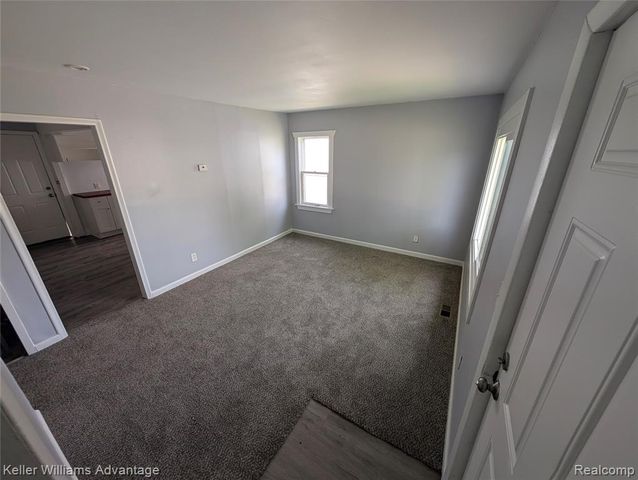 13076 Sherman Avenue, Warren, MI 48089