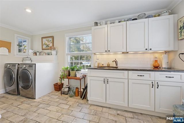 83 Devon Road, Essex Fells, NJ 07021