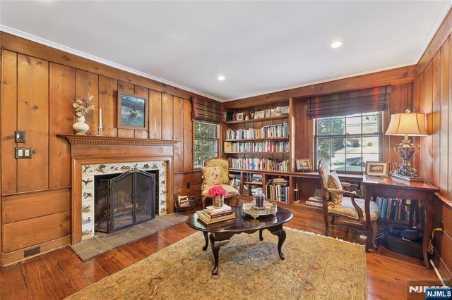 83 Devon Road, Essex Fells, NJ 07021