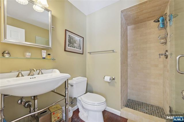 83 Devon Road, Essex Fells, NJ 07021