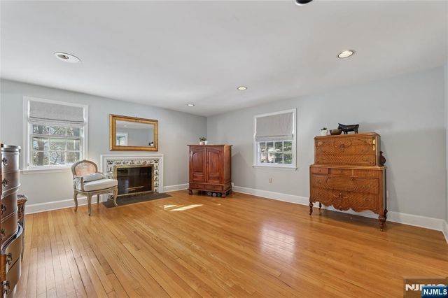 83 Devon Road, Essex Fells, NJ 07021