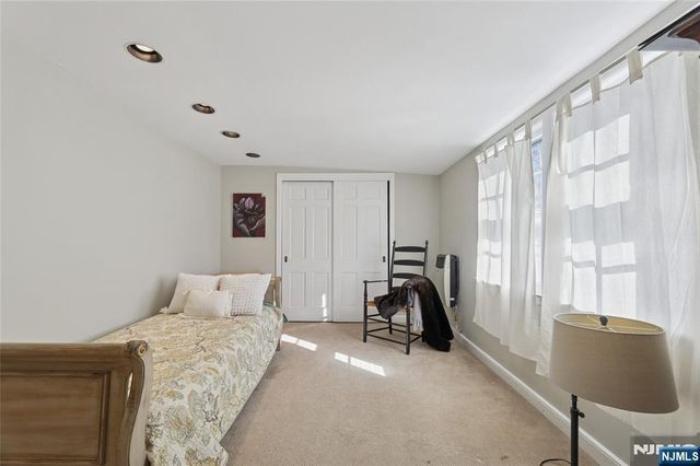 83 Devon Road, Essex Fells, NJ 07021