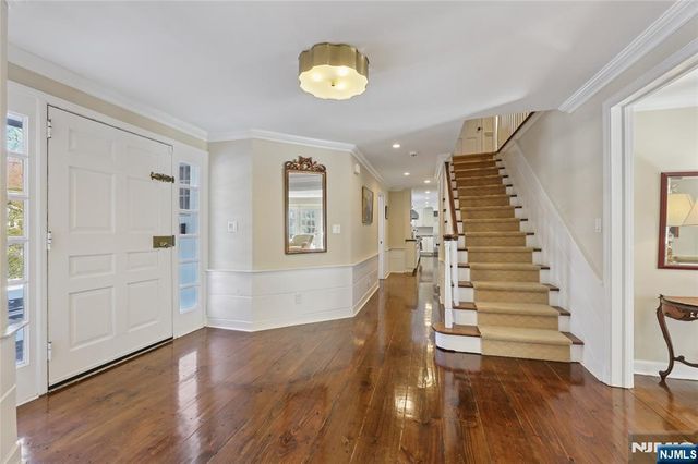 83 Devon Road, Essex Fells, NJ 07021