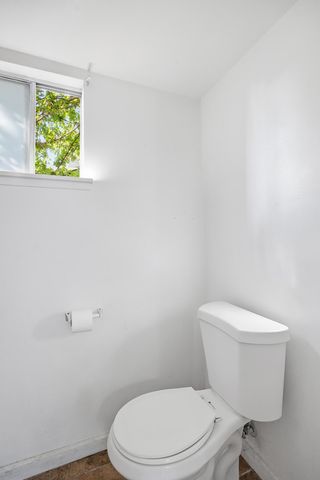 219 E Elowin Court, Visalia, CA 93291