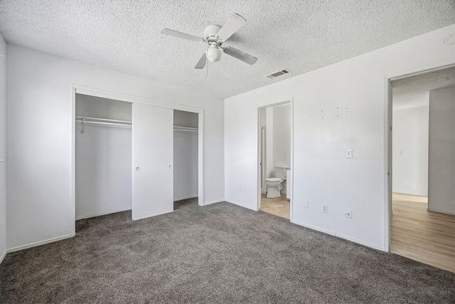 219 E Elowin Court, Visalia, CA 93291