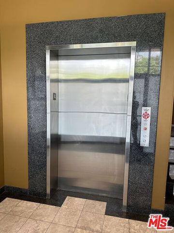 8614 Burton Way, Los Angeles, CA 90048