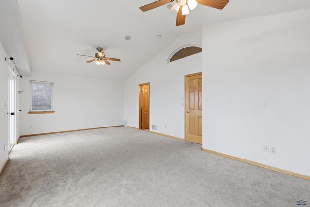 944 STAHL CT, Rapid City, SD 57701