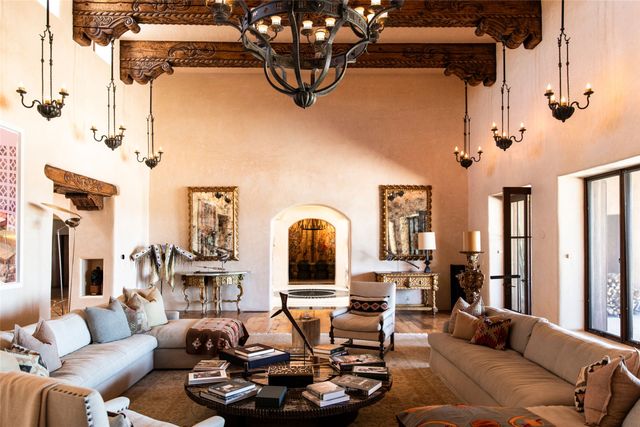 37 Rancho Alegre, Santa Fe, NM 87508