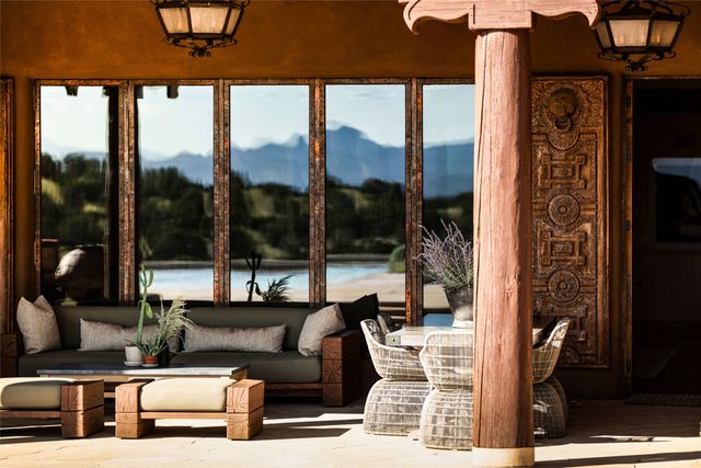 37 Rancho Alegre, Santa Fe, NM 87508