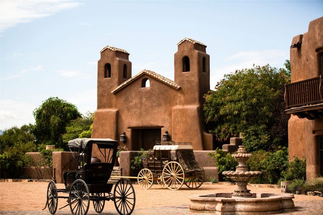 37 Rancho Alegre, Santa Fe, NM 87508