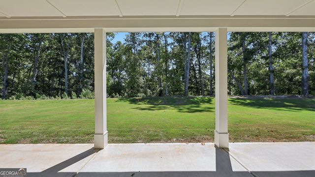869 Salton Way, Hoschton, GA 30548