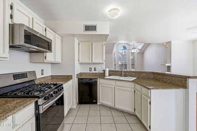 7109 OVAL ROCK Drive, El Paso, TX 79912