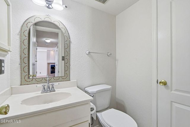 7109 OVAL ROCK Drive, El Paso, TX 79912