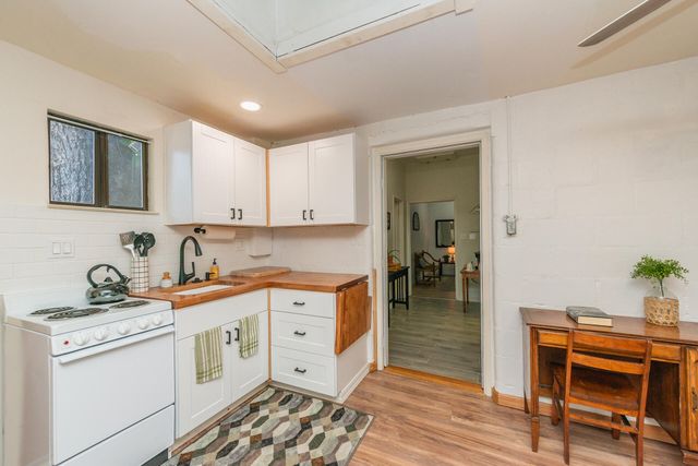 493 Main Street, Weaverville, CA 96093