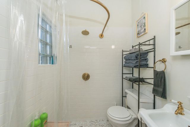 493 Main Street, Weaverville, CA 96093