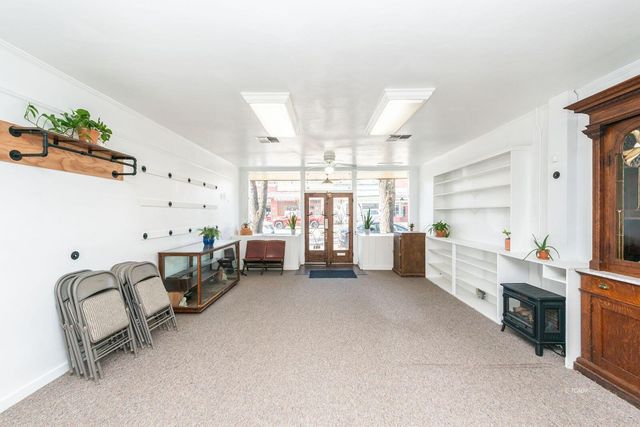 493 Main Street, Weaverville, CA 96093