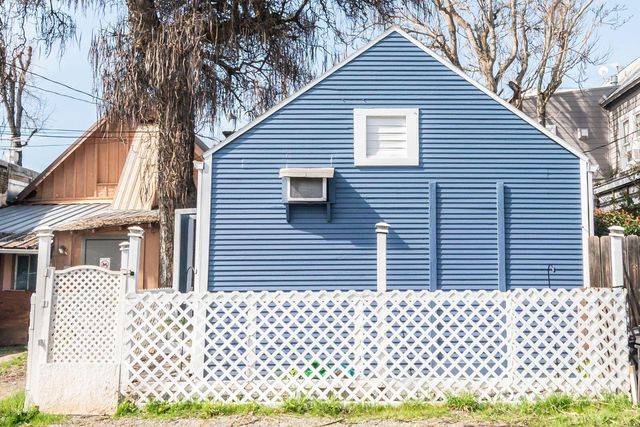 493 Main Street, Weaverville, CA 96093