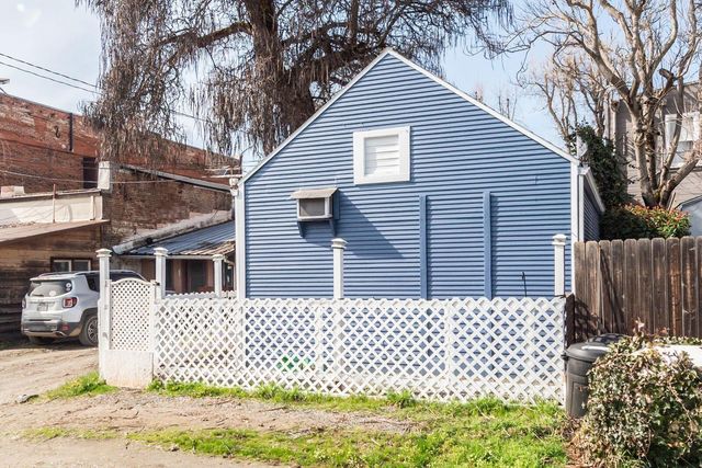 493 Main Street, Weaverville, CA 96093