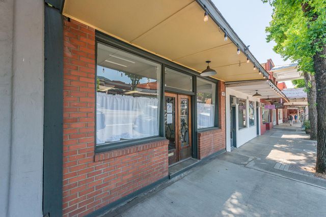 493 Main Street, Weaverville, CA 96093