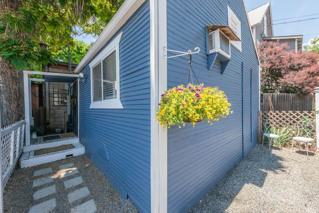 493 Main Street, Weaverville, CA 96093