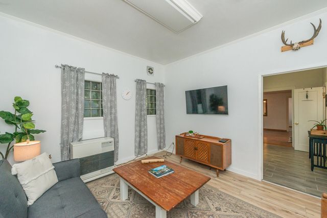 493 Main Street, Weaverville, CA 96093