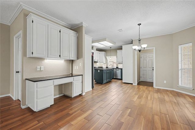 7617 Del Rio Dr, Corpus Christi, TX 78413