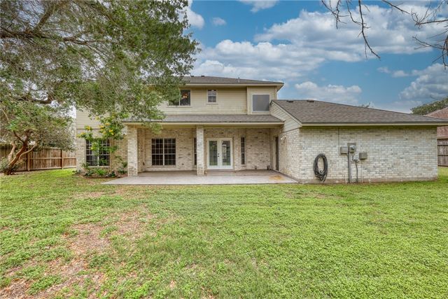 7617 Del Rio Dr, Corpus Christi, TX 78413