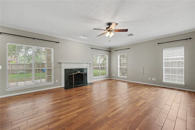 7617 Del Rio Dr, Corpus Christi, TX 78413