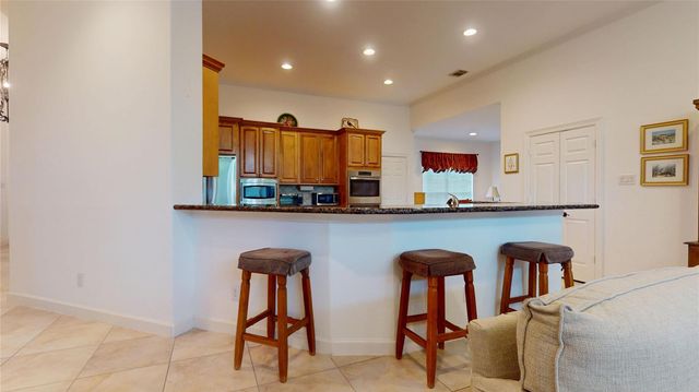 316 Grand Creek Drive, League City, TX 77573