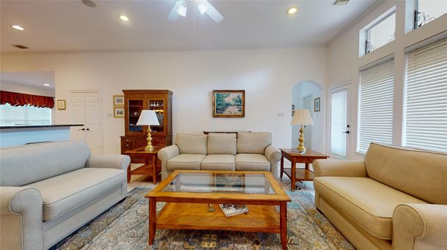 316 Grand Creek Drive, League City, TX 77573