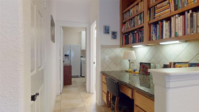 316 Grand Creek Drive, League City, TX 77573