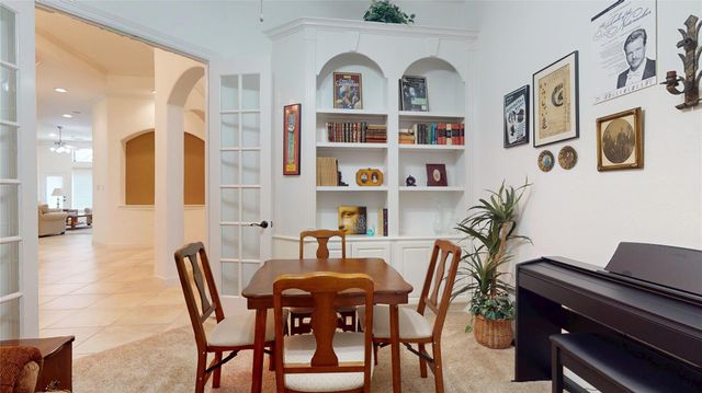 316 Grand Creek Drive, League City, TX 77573