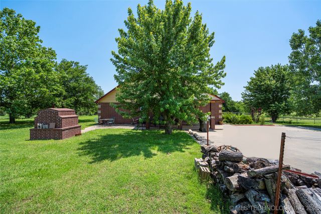 17822 S 44th West Avenue, Mounds, OK 74047