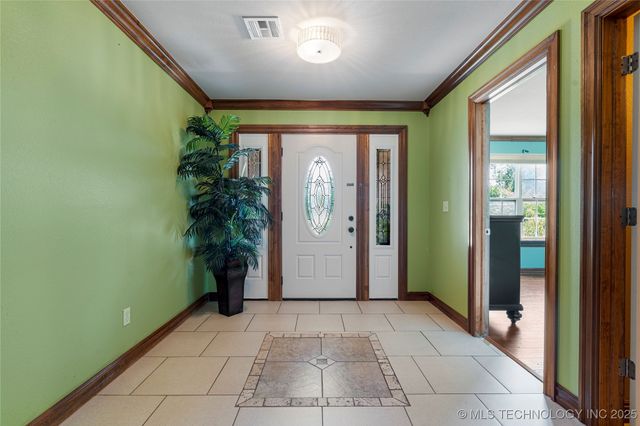 17822 S 44th West Avenue, Mounds, OK 74047