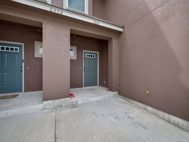 6402 Luglio Ln, San Antonio, TX 78233