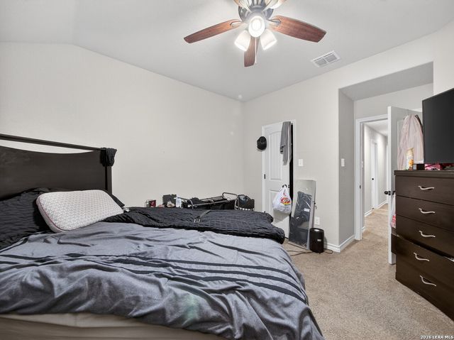 6402 Luglio Ln, San Antonio, TX 78233