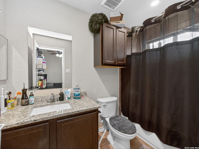 6402 Luglio Ln, San Antonio, TX 78233