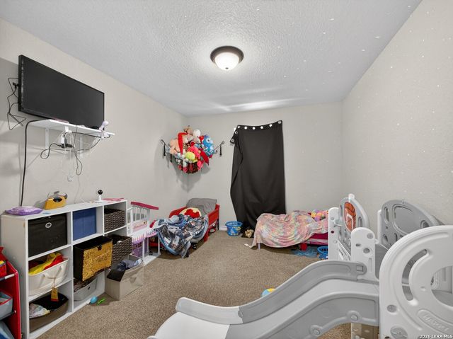 6402 Luglio Ln, San Antonio, TX 78233