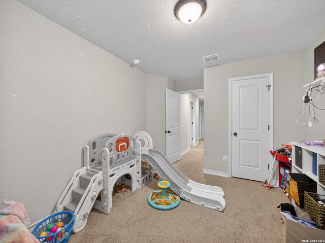 6402 Luglio Ln, San Antonio, TX 78233