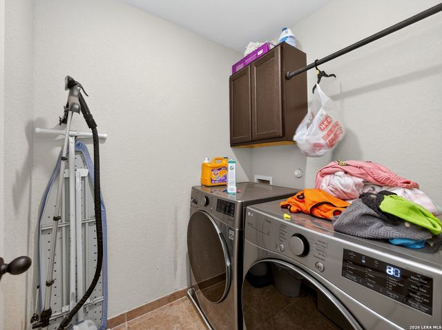 6402 Luglio Ln, San Antonio, TX 78233