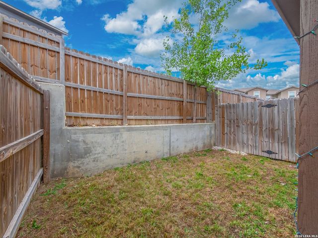 6402 Luglio Ln, San Antonio, TX 78233