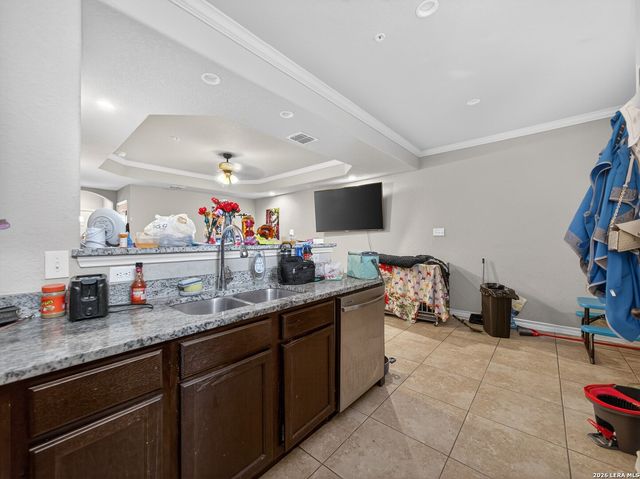 6402 Luglio Ln, San Antonio, TX 78233