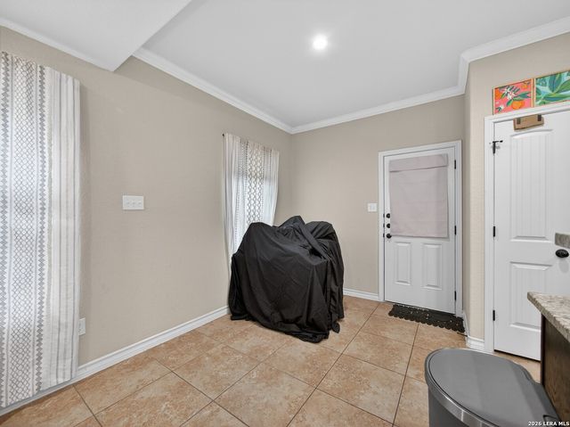 6402 Luglio Ln, San Antonio, TX 78233