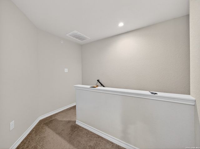 6402 Luglio Ln, San Antonio, TX 78233