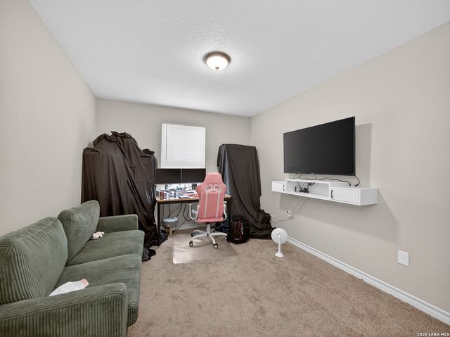 6402 Luglio Ln, San Antonio, TX 78233