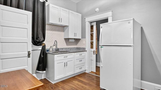239 W Young Avenue, Henderson, NC 27536